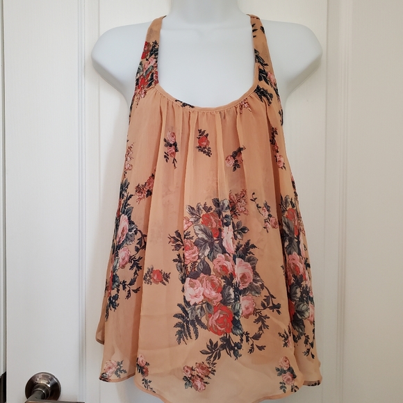 🎉3/$39 Kimchi Blue Floral Sleeveless Blouse - Picture 3 of 12